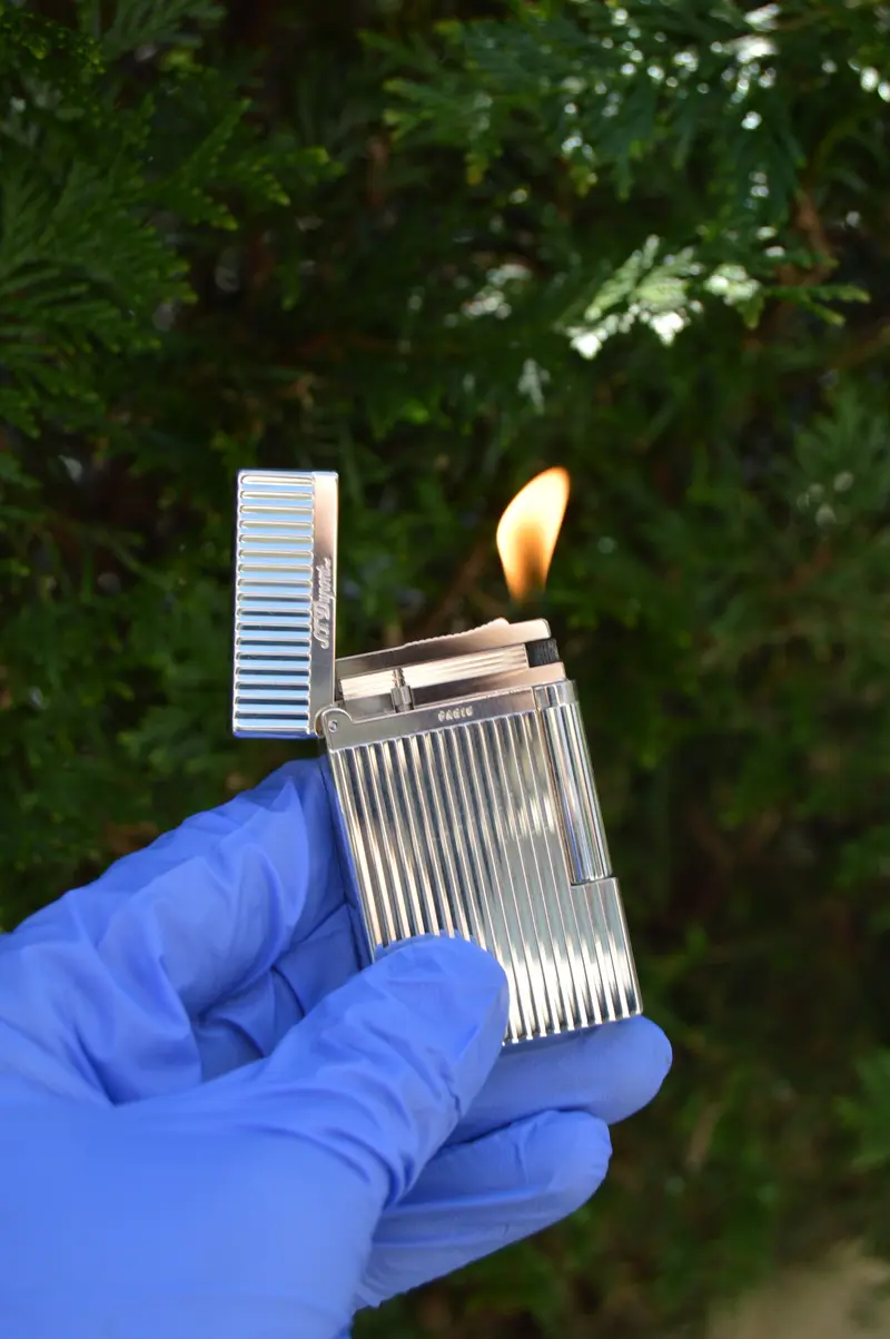 El cling perfecto del mechero S.T. Dupont