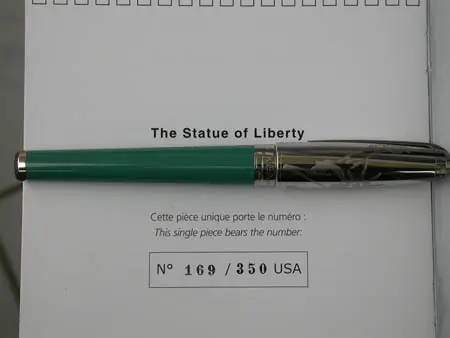 Statue of Liberty — S.T. Dupont