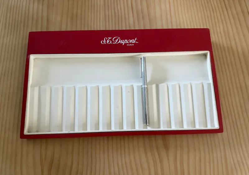 Caja ST Dupont Para 12 Plumas o Bolígrafos