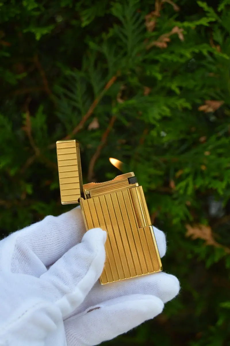 ST Dupont Línea 1 BR Oro - Líneas Verticales