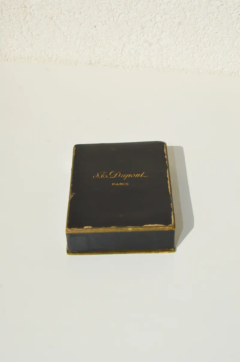 Mechero S.T. Dupont Línea 1 BS Windsor Laca y oro — imagen 3