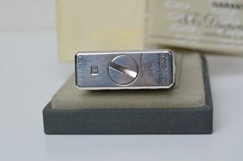 Mechero de lujo S.T. Dupont Línea 1 BS de Plata — imagen 2
